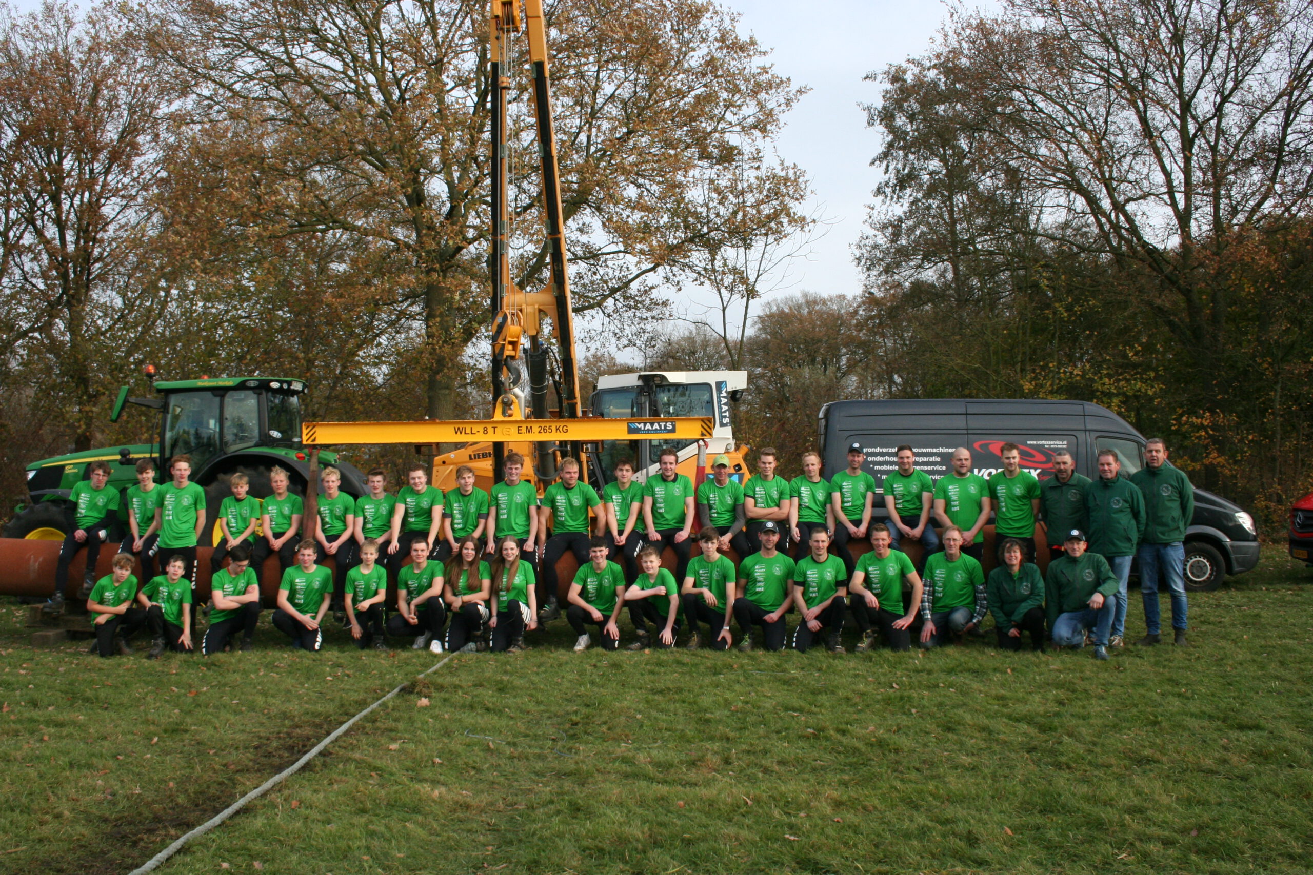 Door sport shirt sponsor